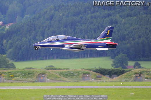2011-07-01 Zeltweg Airpower 7633 PAN - Frecce Tricolori - Aermacchi MB-339